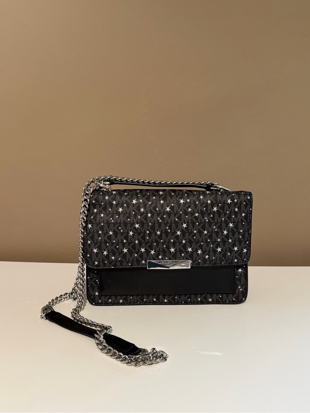 Black Star-Print Chain Shoulder Bag